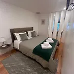 Casa Falcoeiras - Al Com Patio E Jardim Privados Апартаменты