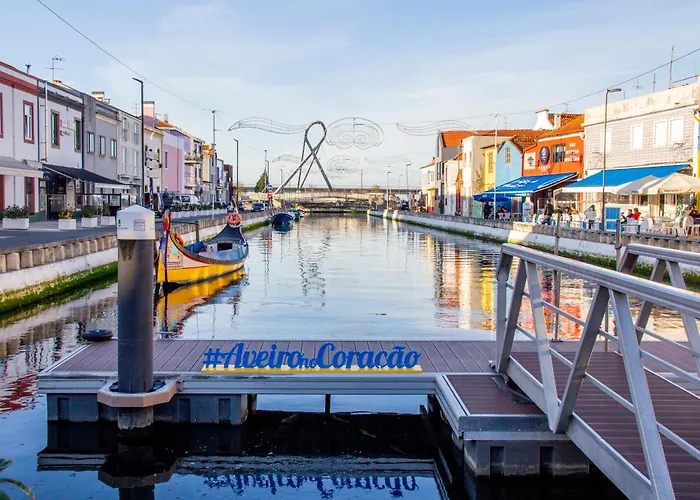 Casa Falcoeiras - Al Com Patio E Jardim Privados Daire