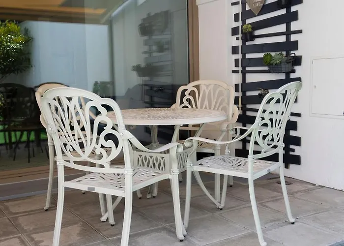 Casa Falcoeiras - Al Com Patio E Jardim Privados Daire