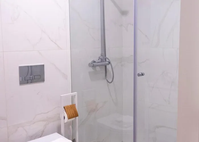 Casa Falcoeiras - Al Com Patio E Jardim Privados Daire Aveiro