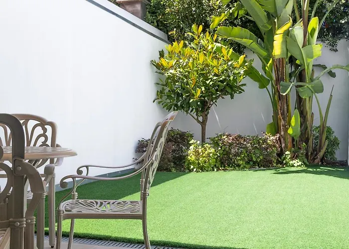 Casa Falcoeiras - Al Com Patio E Jardim Privados Aveiro